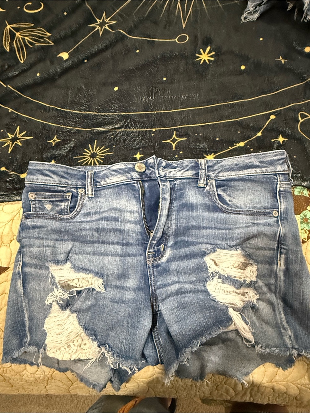 American Eagle high waisted shorts 14